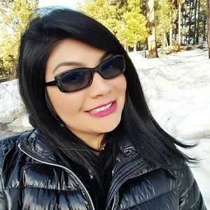 Meet your Posher, Christian